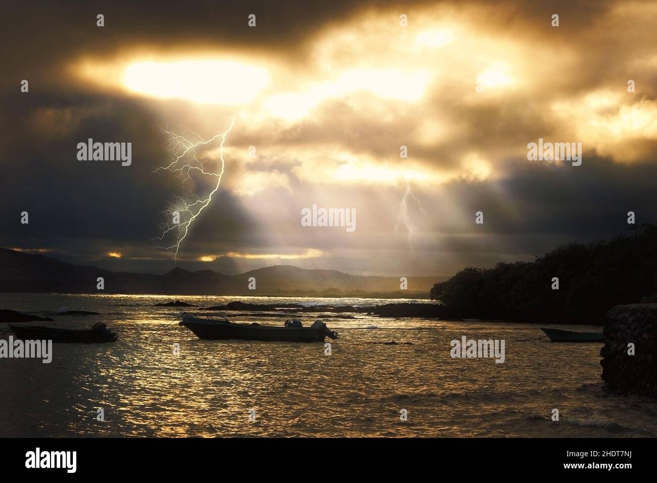 thunderstorm, coast, boat, lightning, thunderstorms, coasts, boats