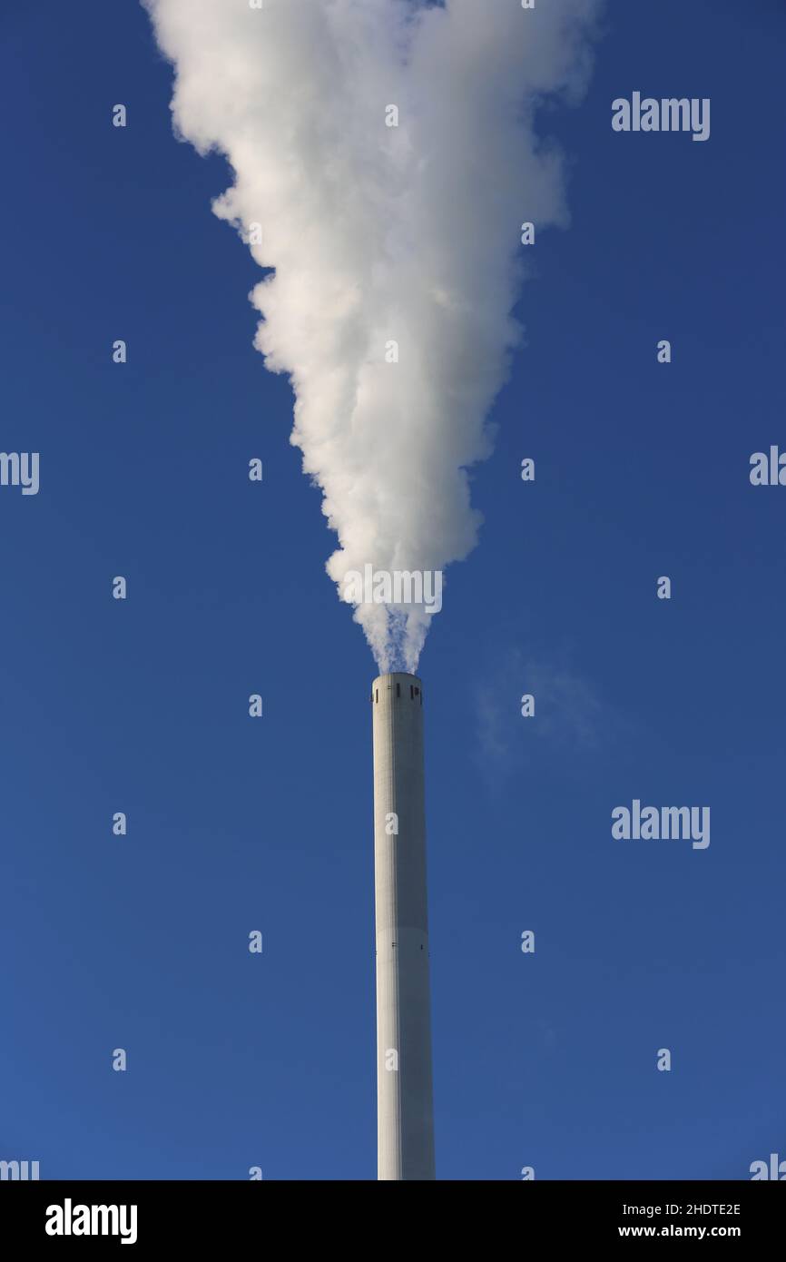 smoke stack, emissions, smoke stacks, emission Stock Photo Alamy