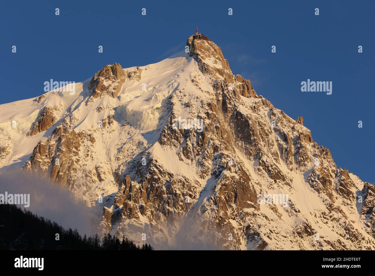 aiguille du midi, mont blanc mountain Stock Photo - Alamy