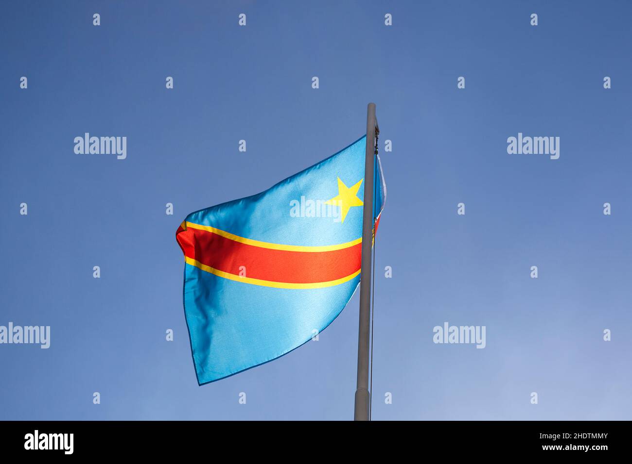 Flags of USA and Democratic Republic of the Congo (DRC, DROC, Congo-Kinshasa)  with a white flag in the middle Photos