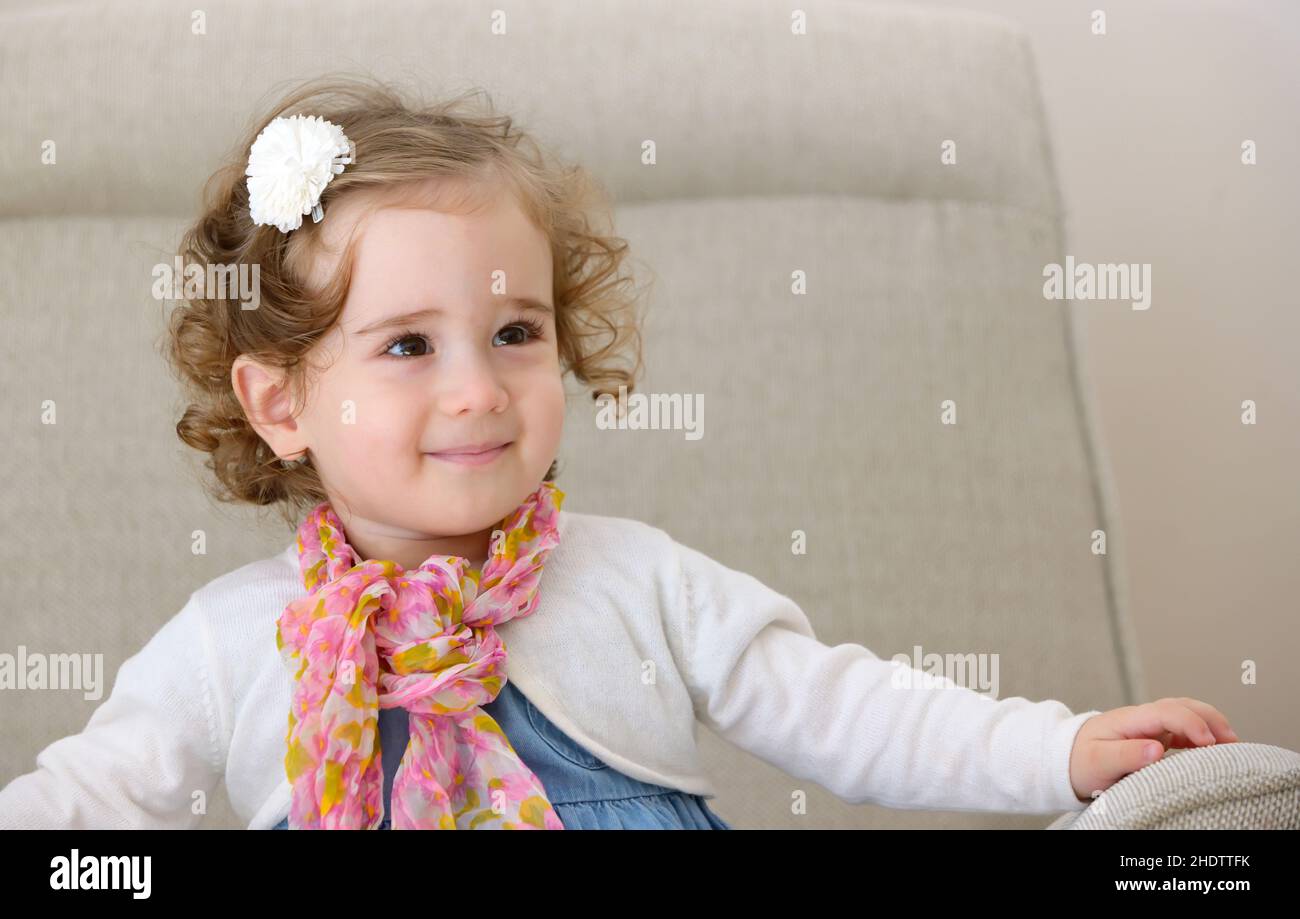 Girls brown curly hair hi-res stock photography and images - Alamy