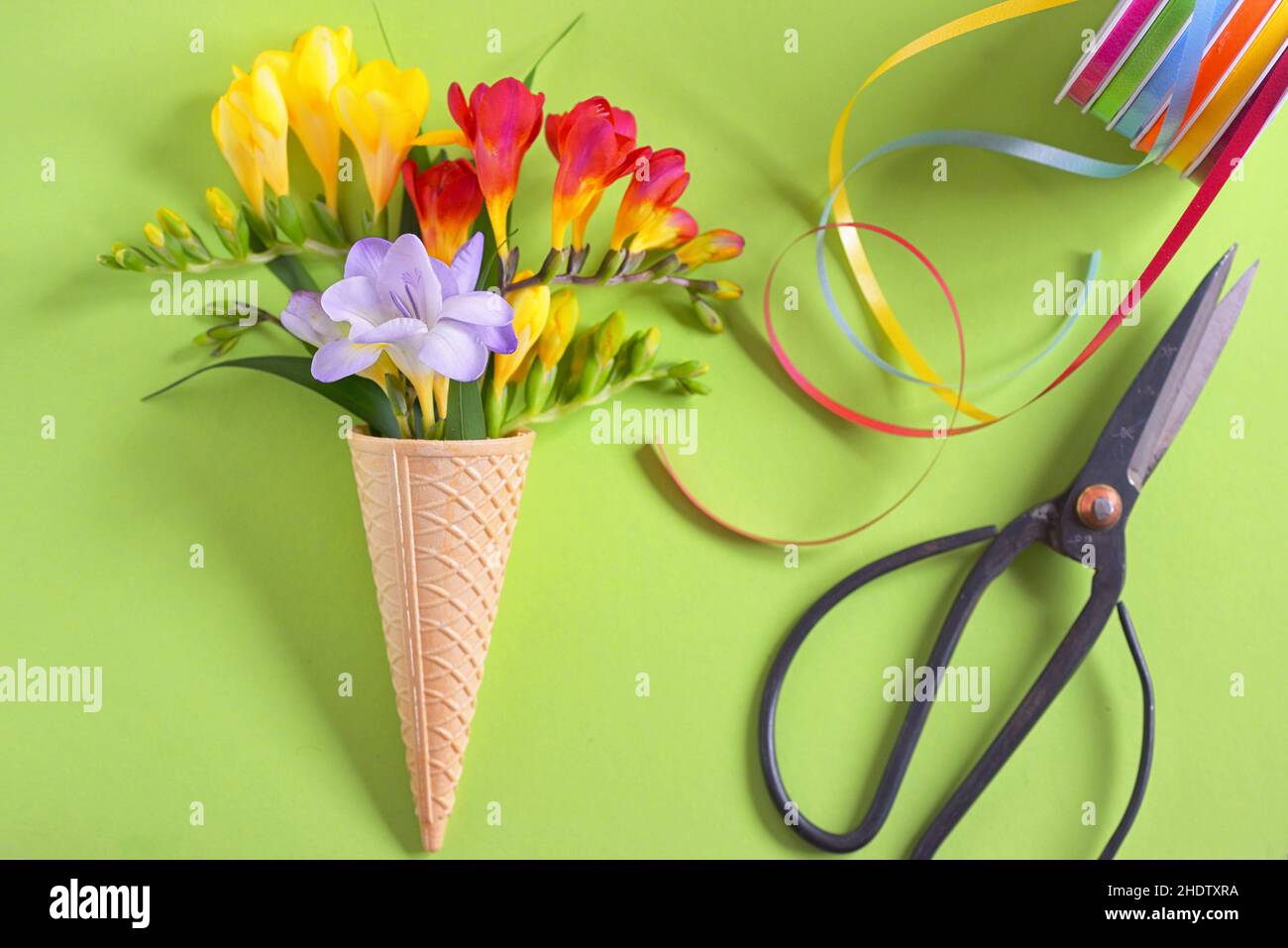 flowers, ice cream cone, flower, flower valentain, ice cream cones, ice