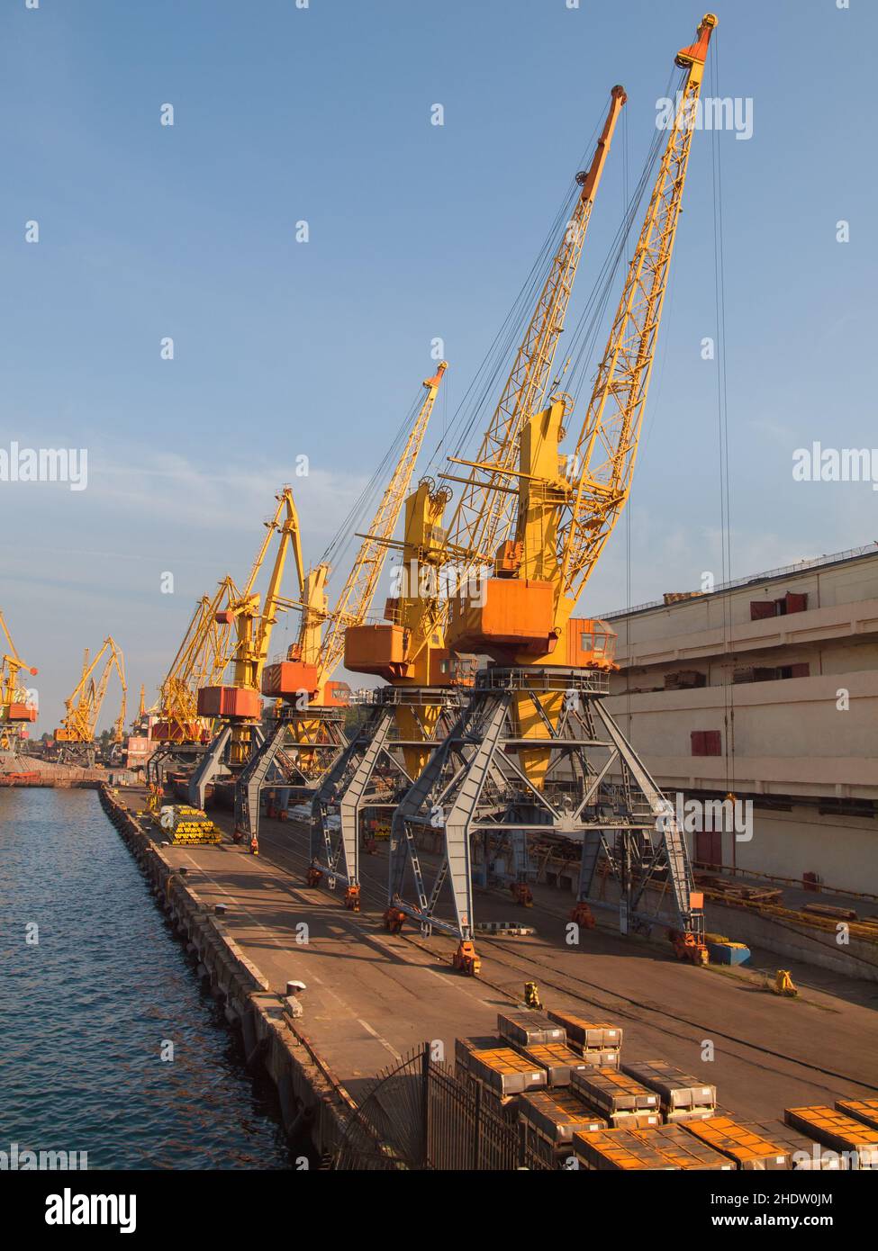 harbor crane, container port, cranes, container ports Stock Photo Alamy