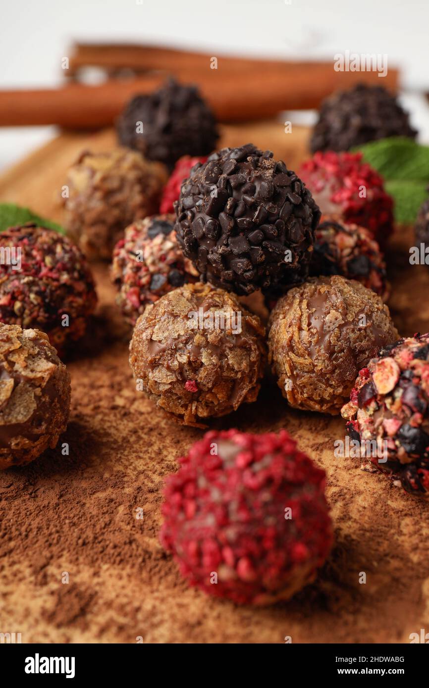 Tasty chocolate candies rose hi-res stock photography and images - Alamy