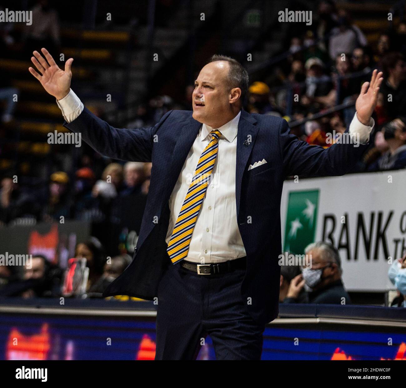 Hass Pavilion. 06th Jan, 2022. CA U.S.A. California head coach Mark Fox upset with the referee call during the NCAA MenÕs Basketball game between USC Trojans and the California Golden Bears. USC won 77-63 at Hass Pavilion. Thurman James/CSM/Alamy Live News Stock Photo