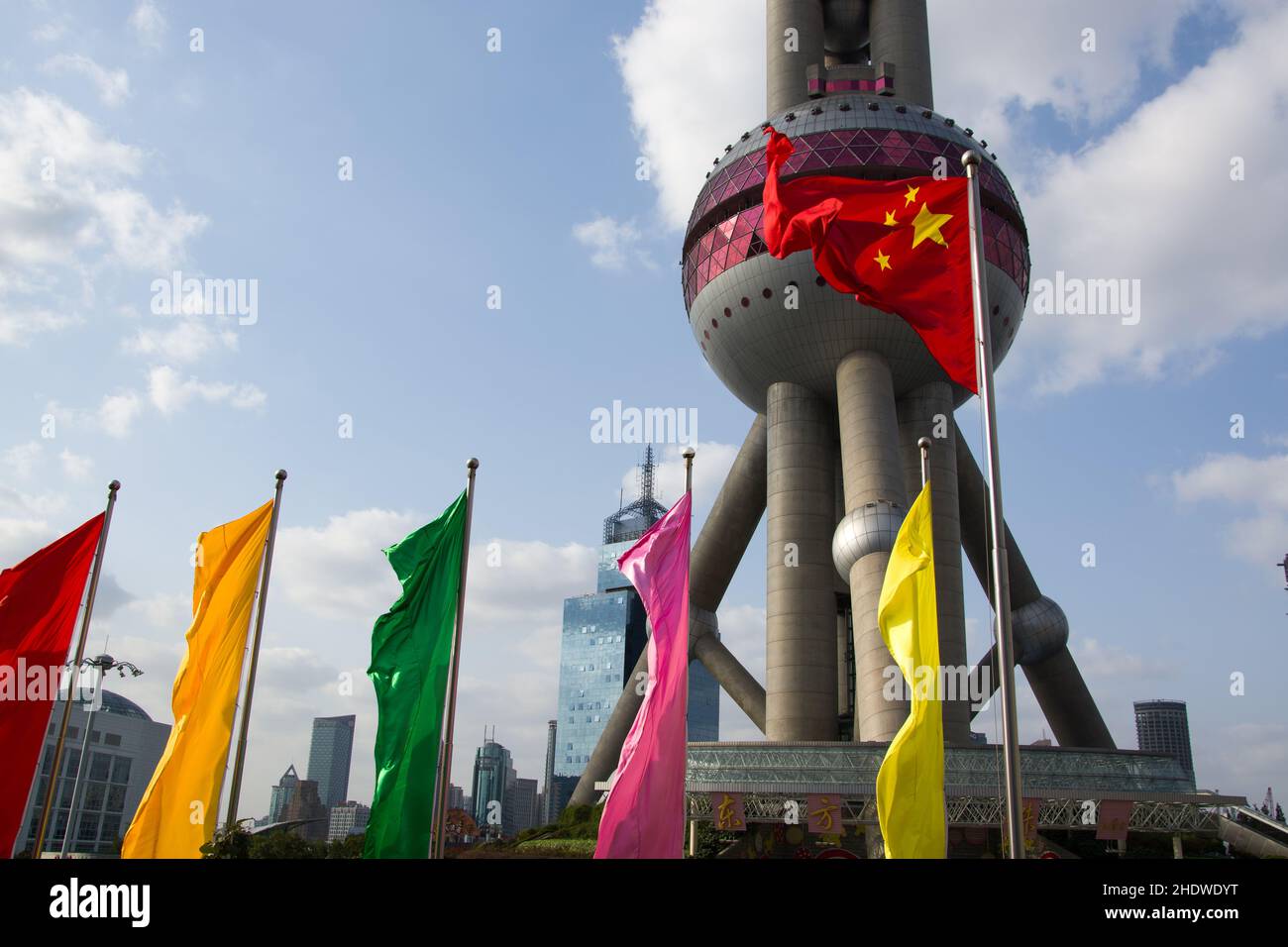television tower, shanghai, oriental pearl tower, television towers