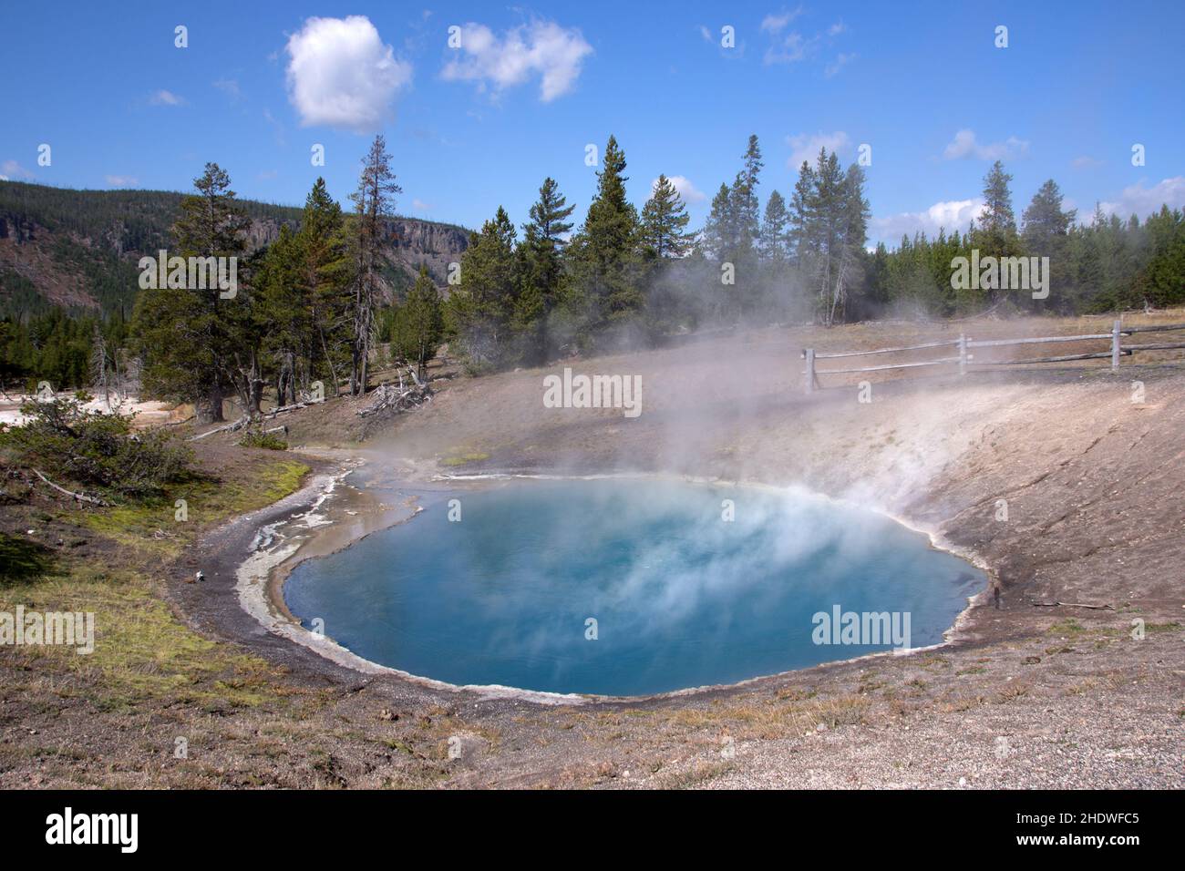 hot source, yellowstone national park, hot sources, yellowstone ...