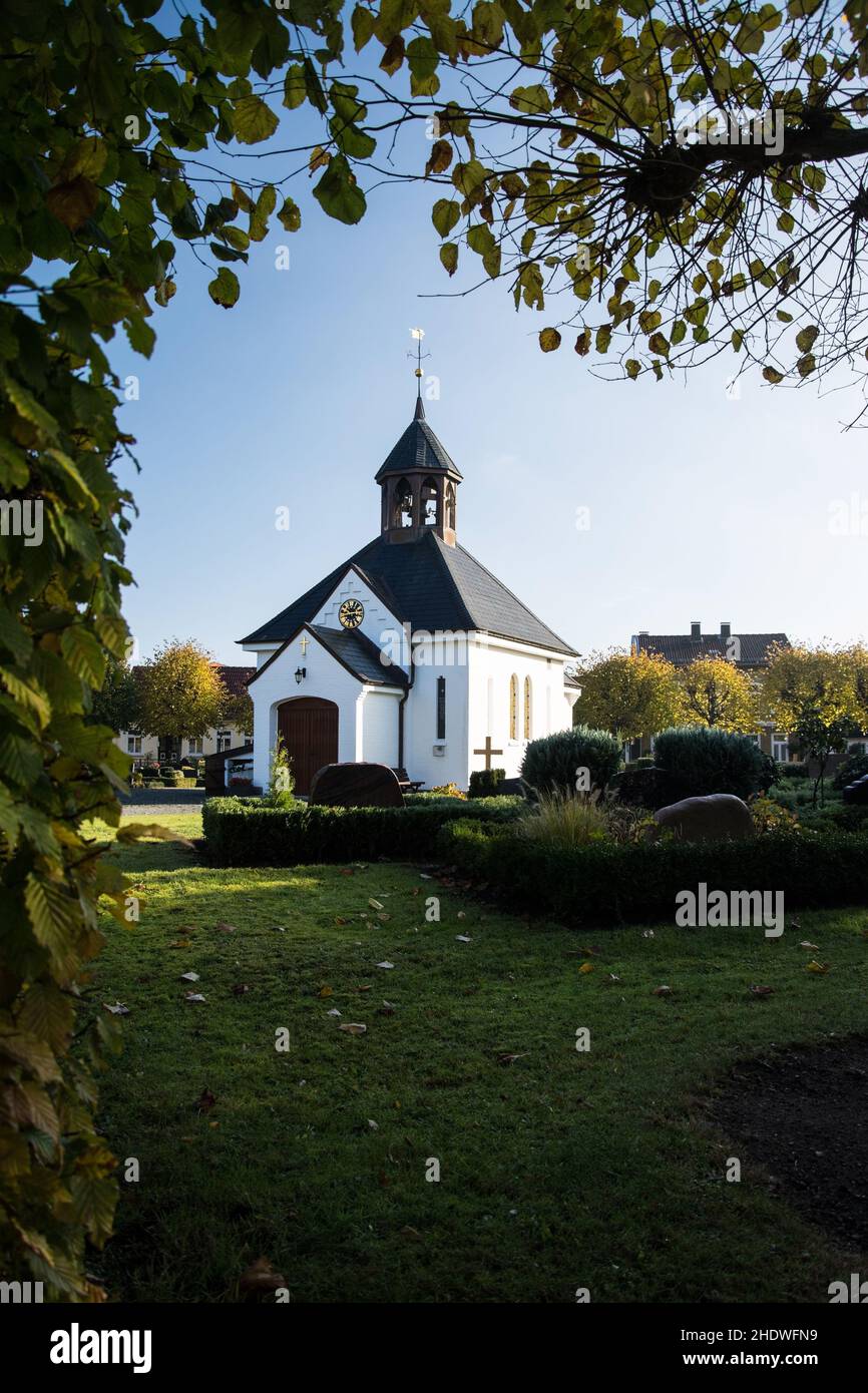 Cemetery Chapels Hi Res Stock Photography And Images Alamy