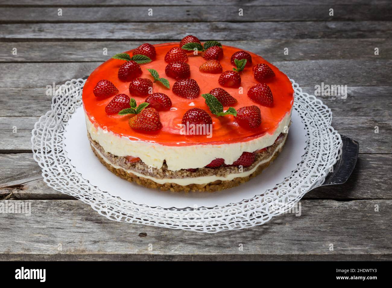 strawberry cake, pastry, strawberry cakes, pastries Stock Photo Alamy