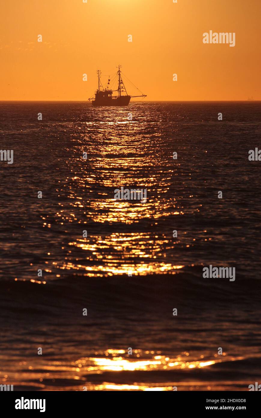 Fishing boat boats ship ships hi-res stock photography and images - Alamy