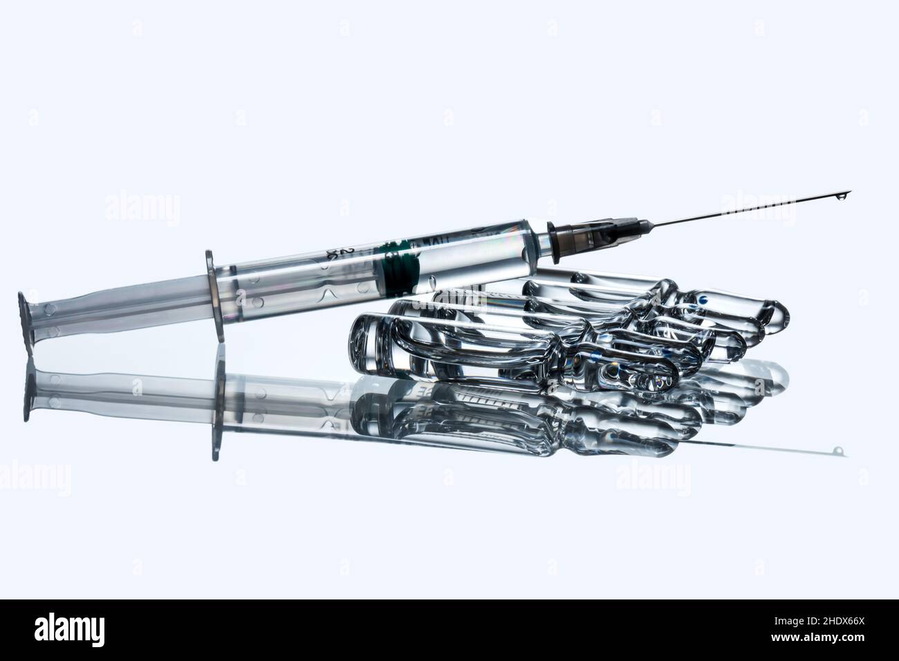 syringe, ampoule, syringes, ampoules Stock Photo Alamy