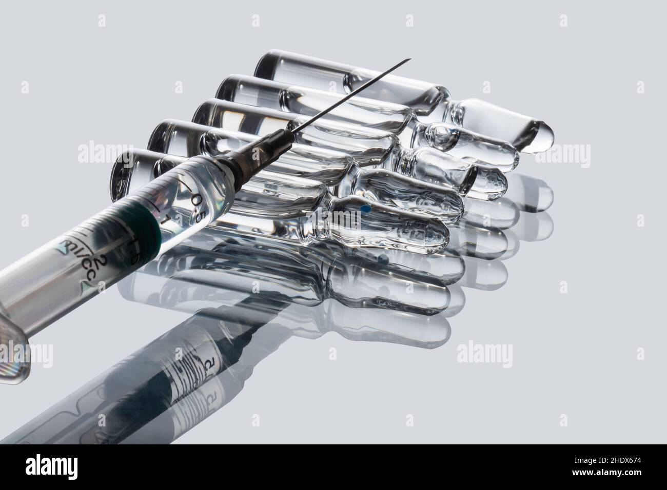 syringe, ampoules, syringes, ampoule Stock Photo Alamy
