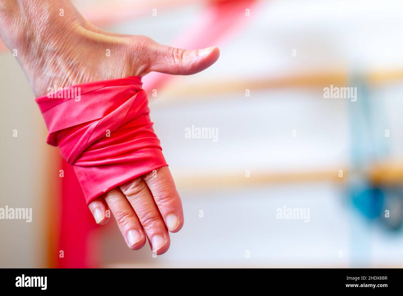 hand exercise band strengthening hands exercise bands exercising resistance band Stock Photo Alamy