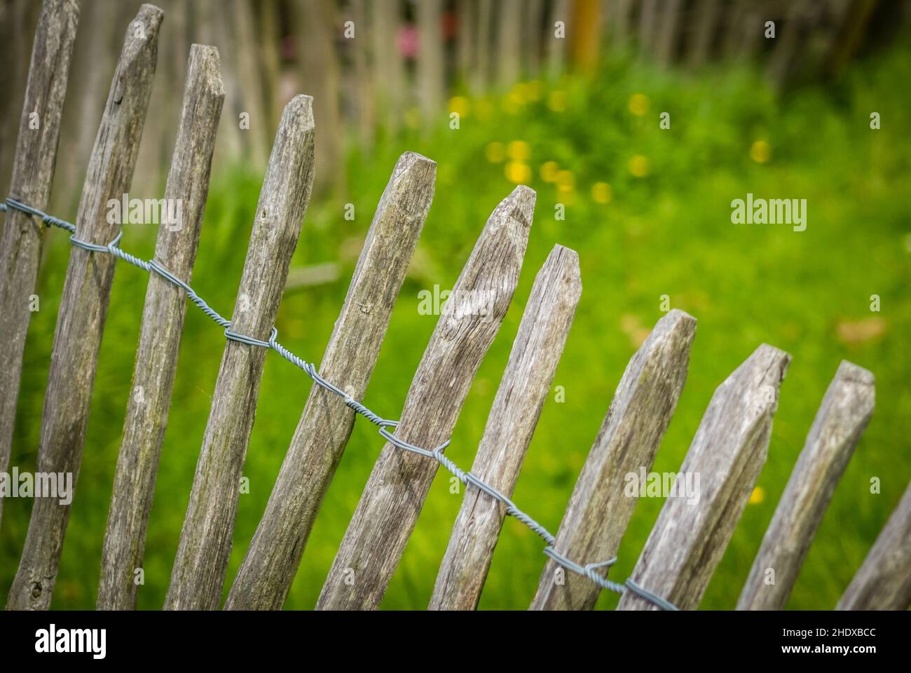 wooden fence, boundary, wooden fences, boundaries Stock Photo Alamy