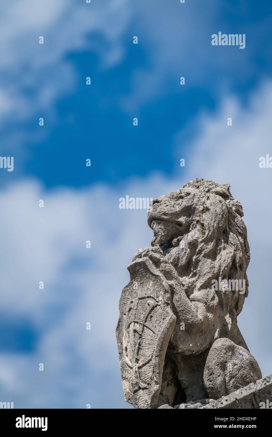 Lion statue in montenegro hi-res stock photography and images - Alamy