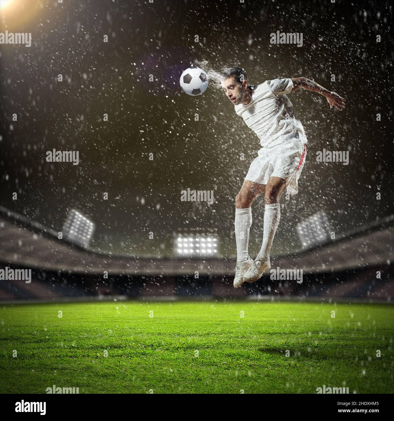 soccer, soccer player, header, soccers, kicker, kickers, soccer players