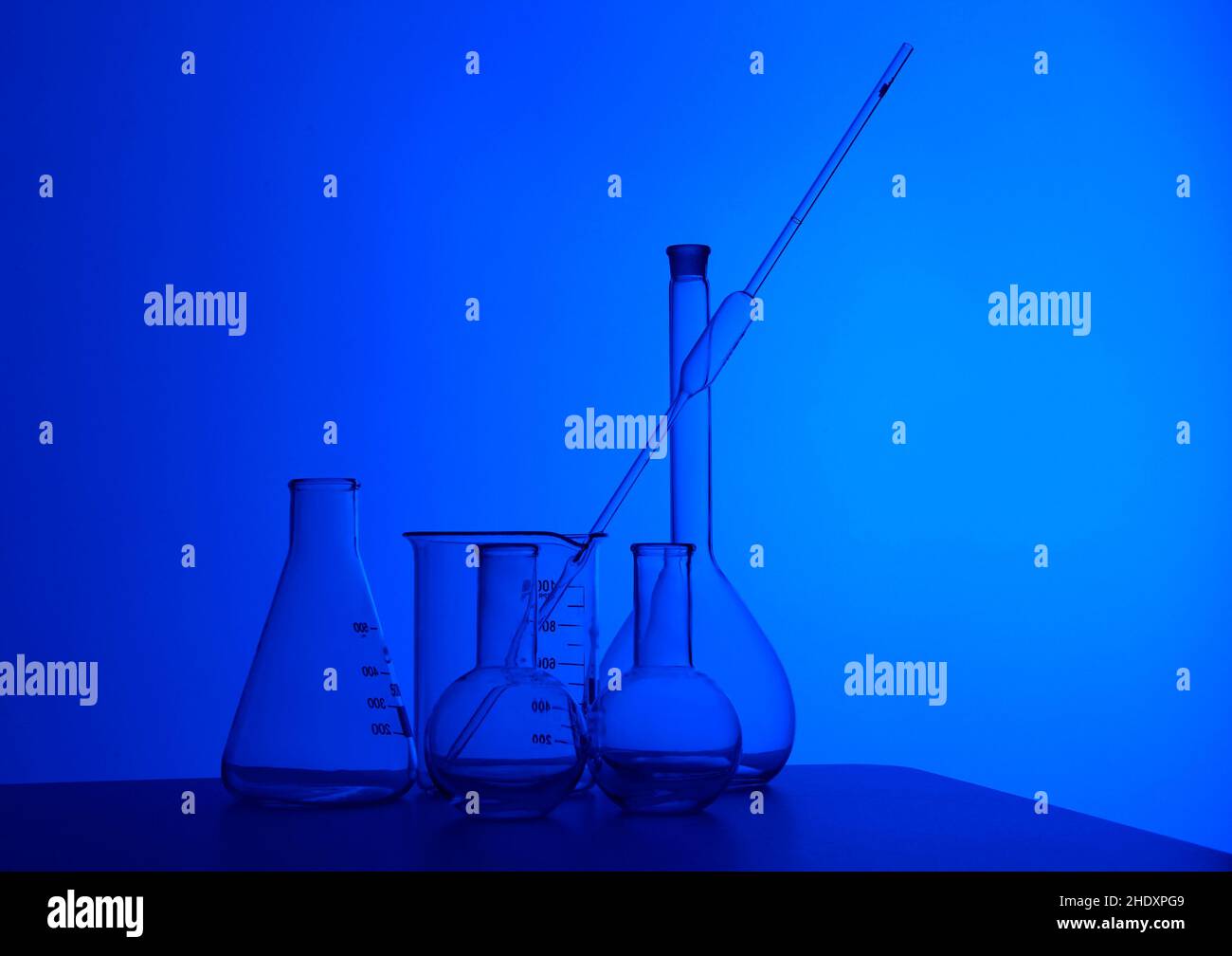 flask, erlenmeyer, pipette, beaker, flasks, erlenmeyers, pipettes