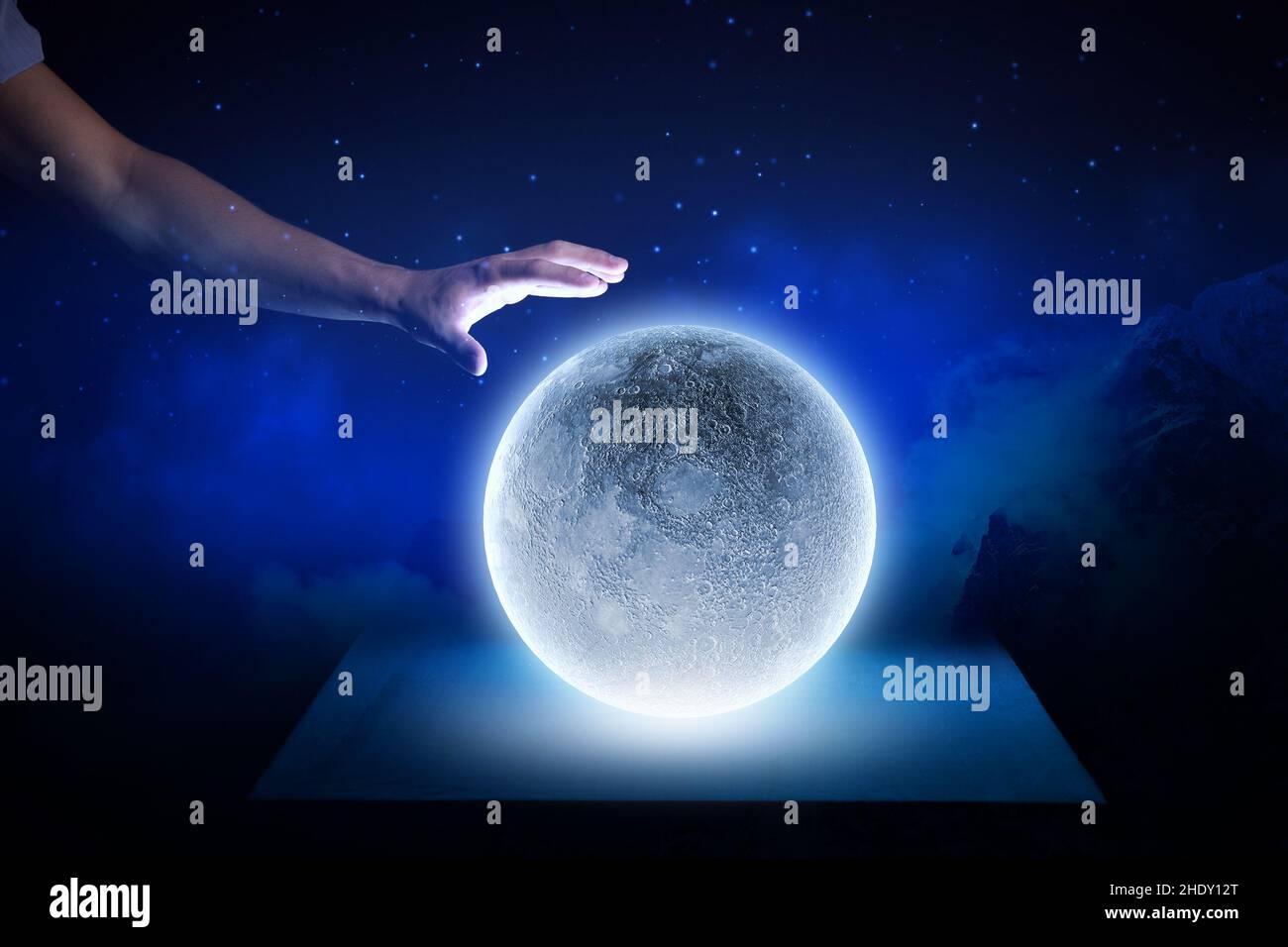 moon, full moon, astronomy, moon struck, moons, full moons, astronomies Stock Photo