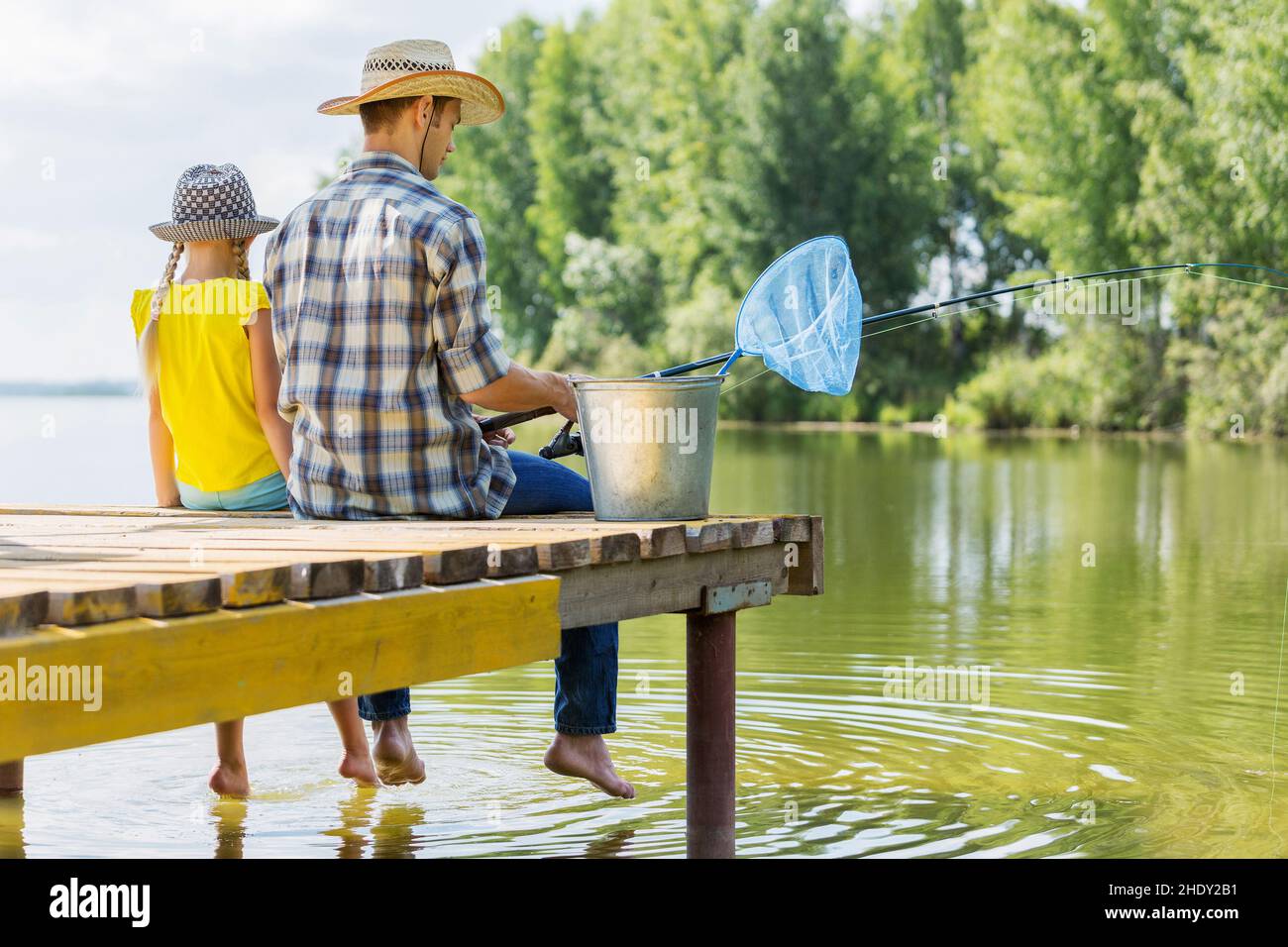 father, summer, daughter, fishing, dad, fathers, summers, daughters,  angling, fishings, to angle, to fish Stock Photo - Alamy