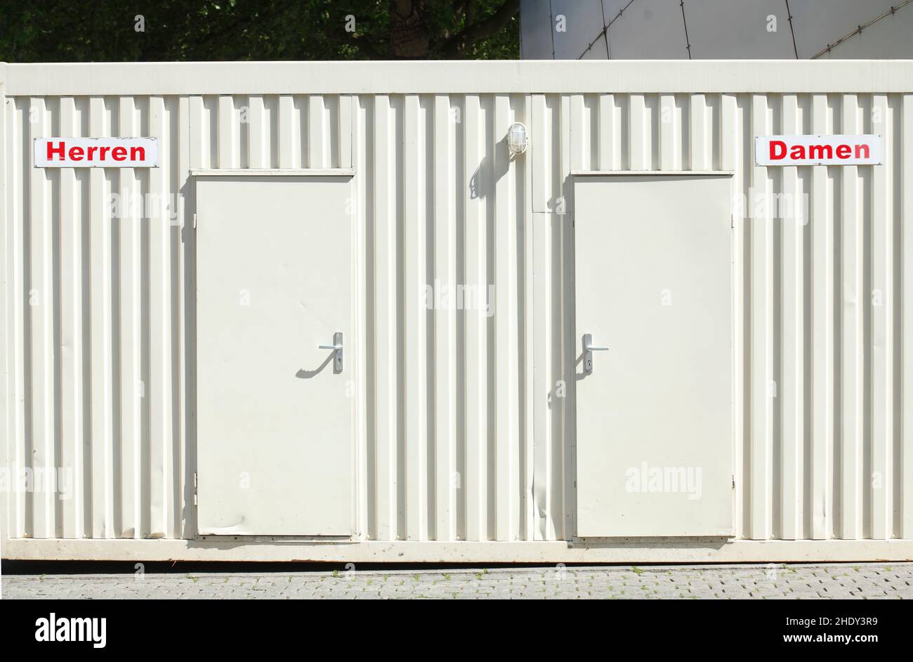 sanitary facility, public, toilets, sanitary facilities, publics