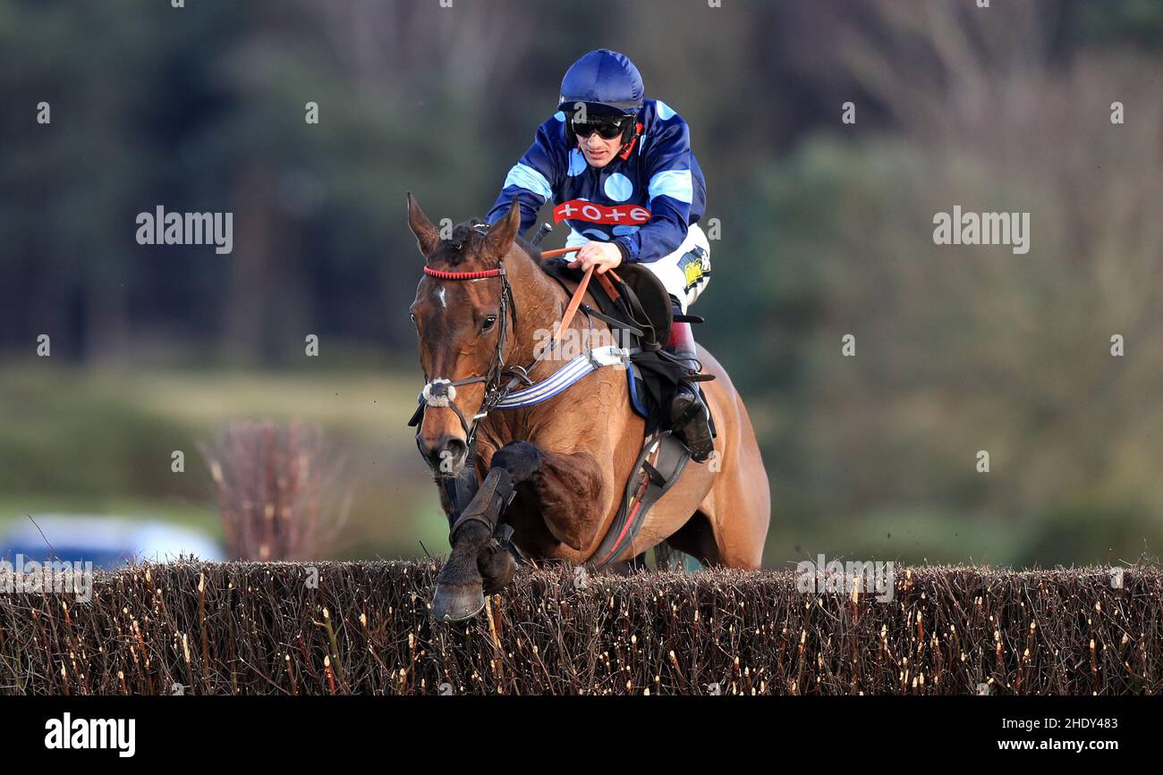 File photo dated 26-02-2020 of Final Nudge ridden by Sam Twiston-Davies jumps the last to win The MansionBet Faller Insurance Handicap Chase at Market Rasen Racecourse. Fergal O'Brien has high hopes Final Nudge can edge him towards a century of winners for the season in the valuable Unibet Veterans' Handicap Chase at Sandown. Issue date: Friday January 7, 2022. Stock Photo