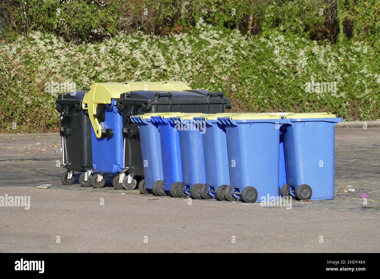 waste separation, garbage bin, waste disposal, waste separations