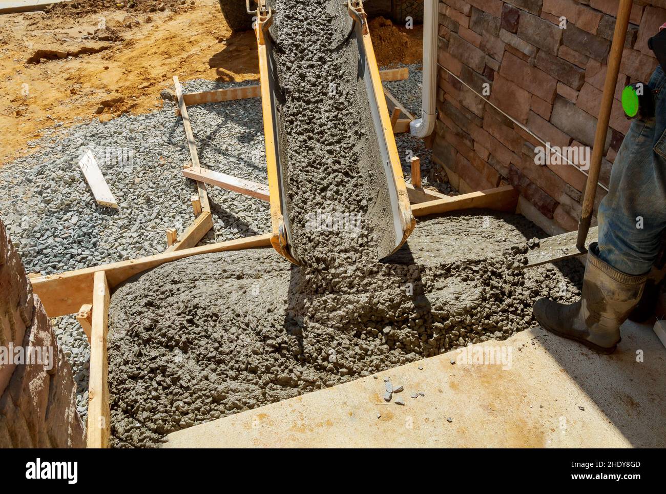 cement, deliver, concrete, cements, delivering, delivery Stock Photo Alamy