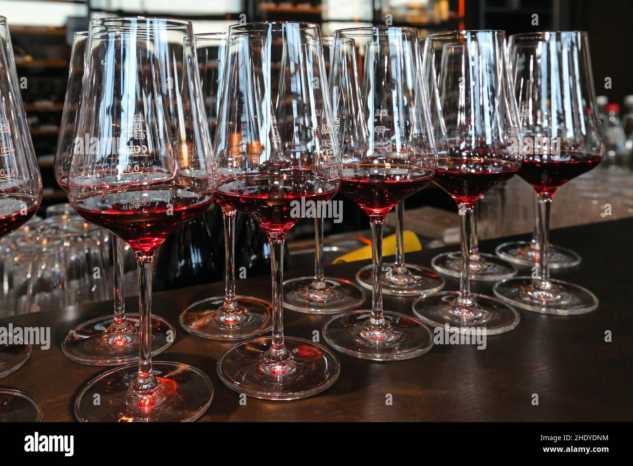 red wine, wine glasses, red wines, glas ware Stock Photo