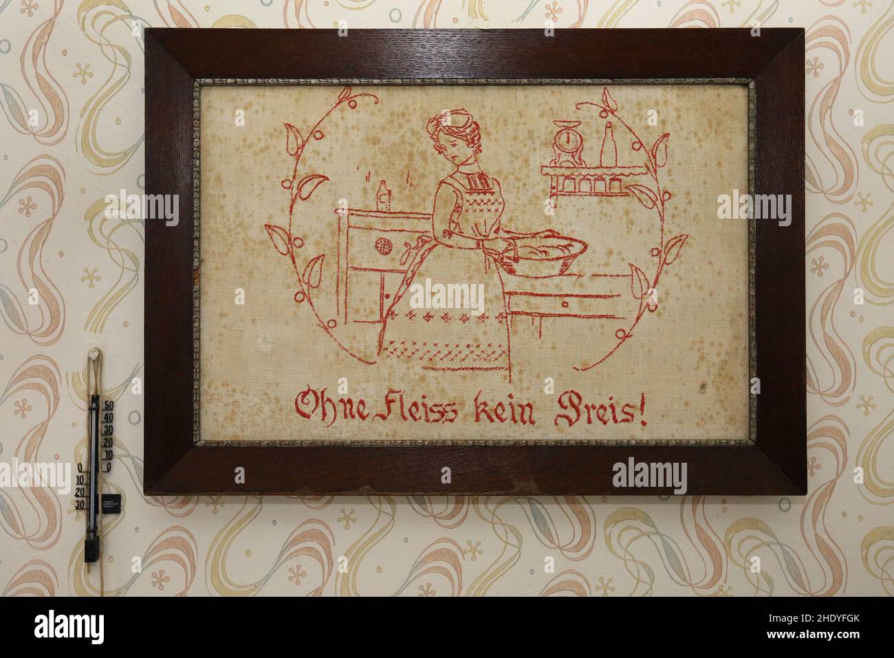 embroidery, picture frame, embroideries, picture frames Stock Photo Alamy