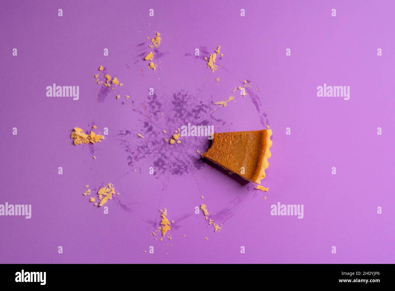 missing bite, pumpkin pie, missing bites, pumpkin pies Stock Photo - Alamy
