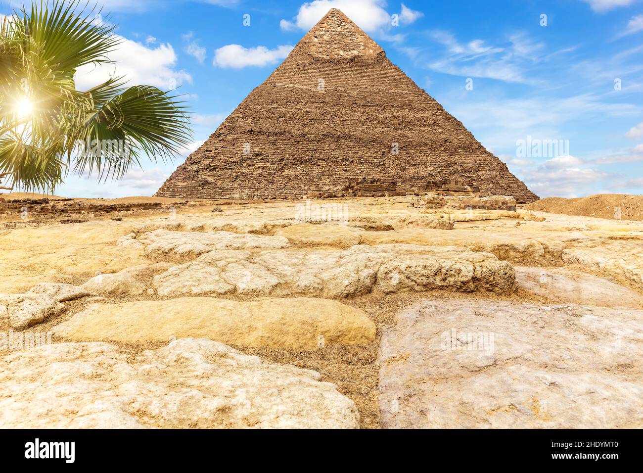 pyramid of khafre, giza necropolis, pyramid of khafres Stock Photo - Alamy
