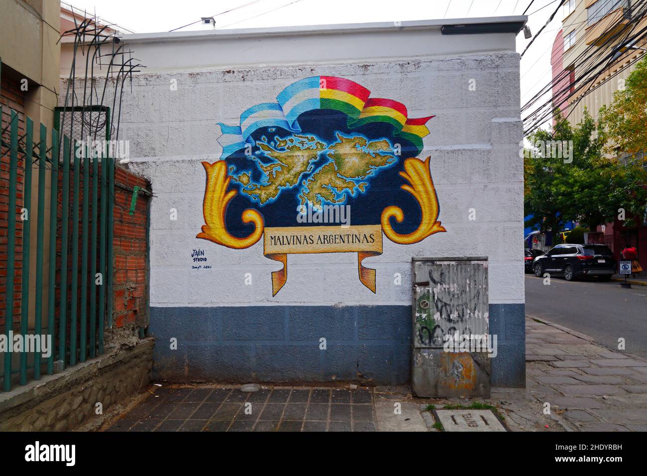 Mural on wall of Argentina Embassy showing the Falkland Islands with their Spanish name Malvinas and Argentine and Bolivian flags, La Paz, Bolivia Stock Photo