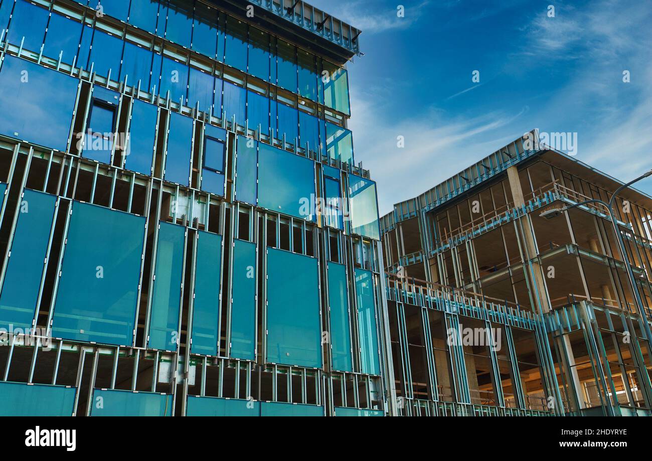Construction of new luxury modern apartment building Stock Photo - Alamy