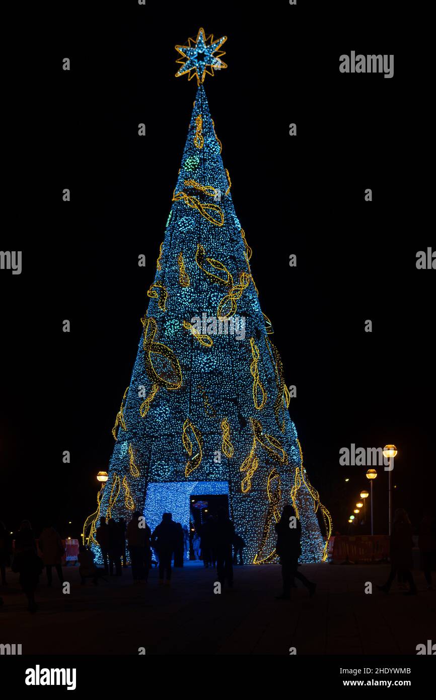 Christmas Lights In La 2022 Palma De Mallorca, Spain; January 05 2022: Giant Christmas Tree Illuminated  With Led Lights, In The Historic Center Of The City Of Palma De Mallorca  Stock Photo - Alamy