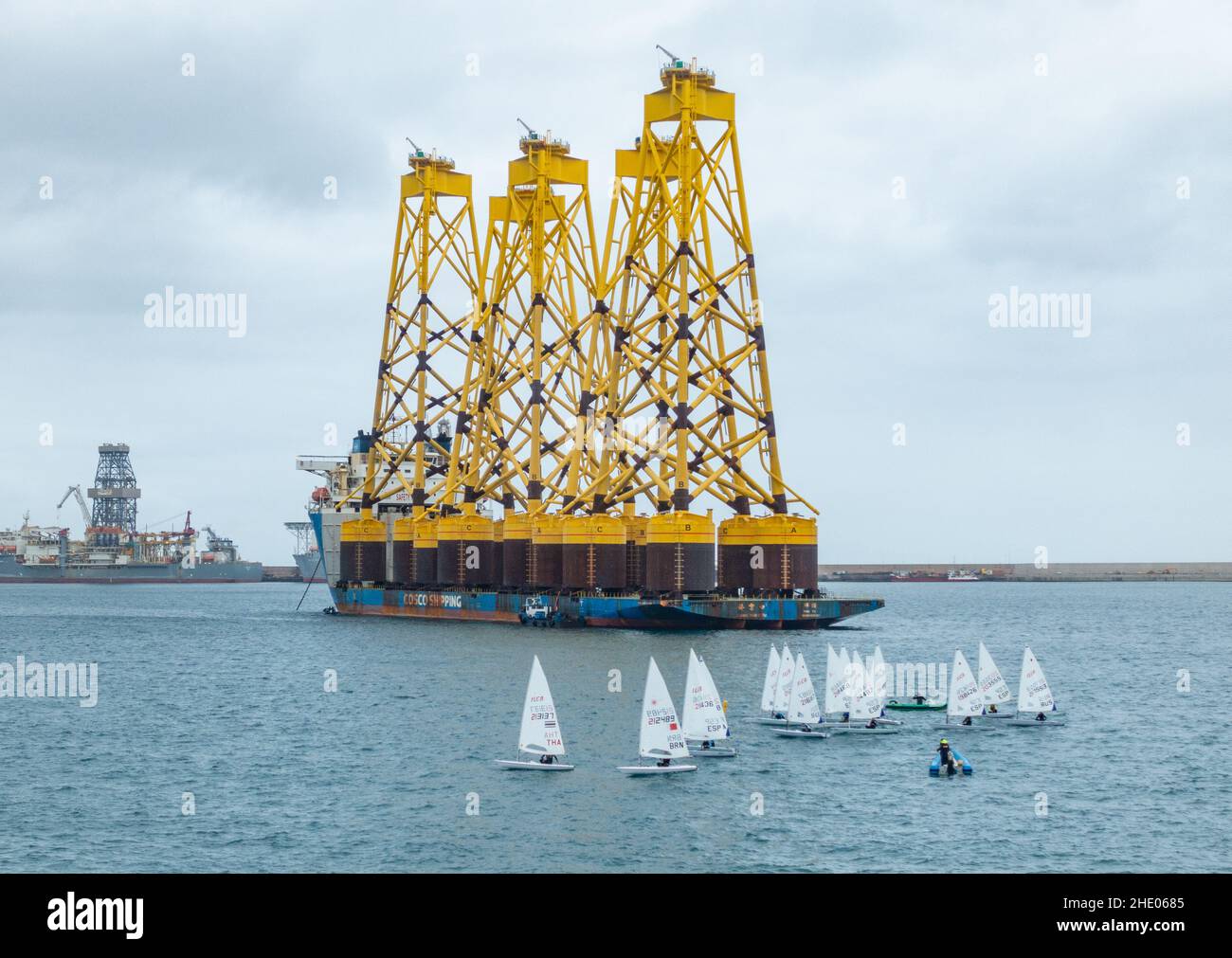 Gran Canaria, Canary Islands, Spain. 7th Jan, 2022. A heavy load