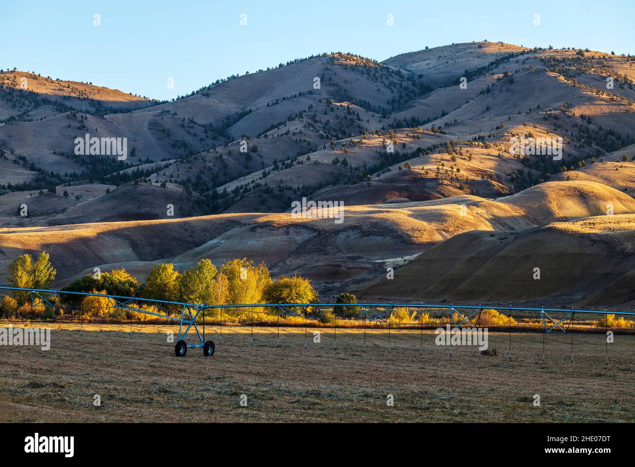 Painted Hills; geologic site; John Day Fossil Beds National Monument; near Mitchell; Oregon; USA
