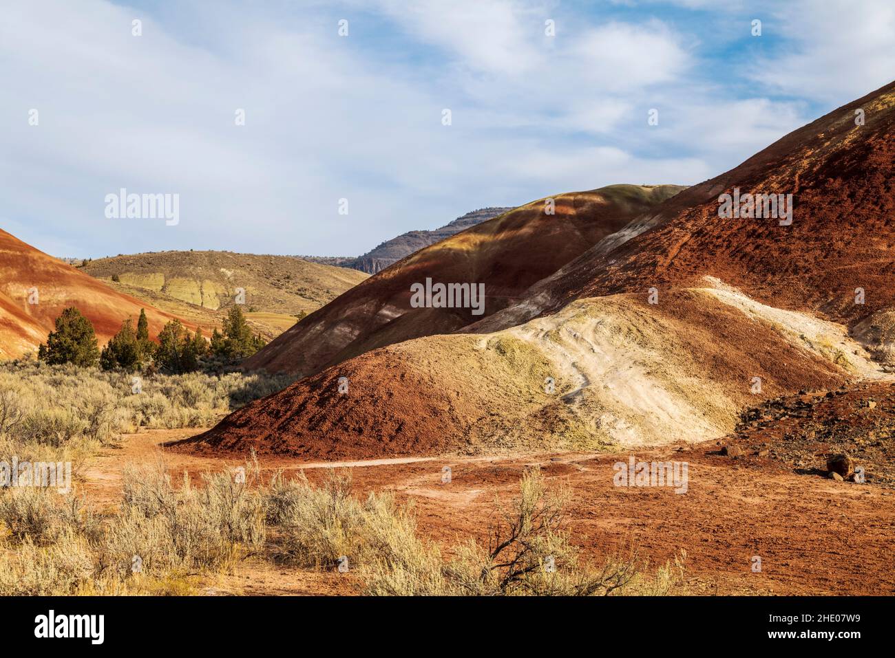 Painted Hills; geologic site; John Day Fossil Beds National Monument; near Mitchell; Oregon; USA