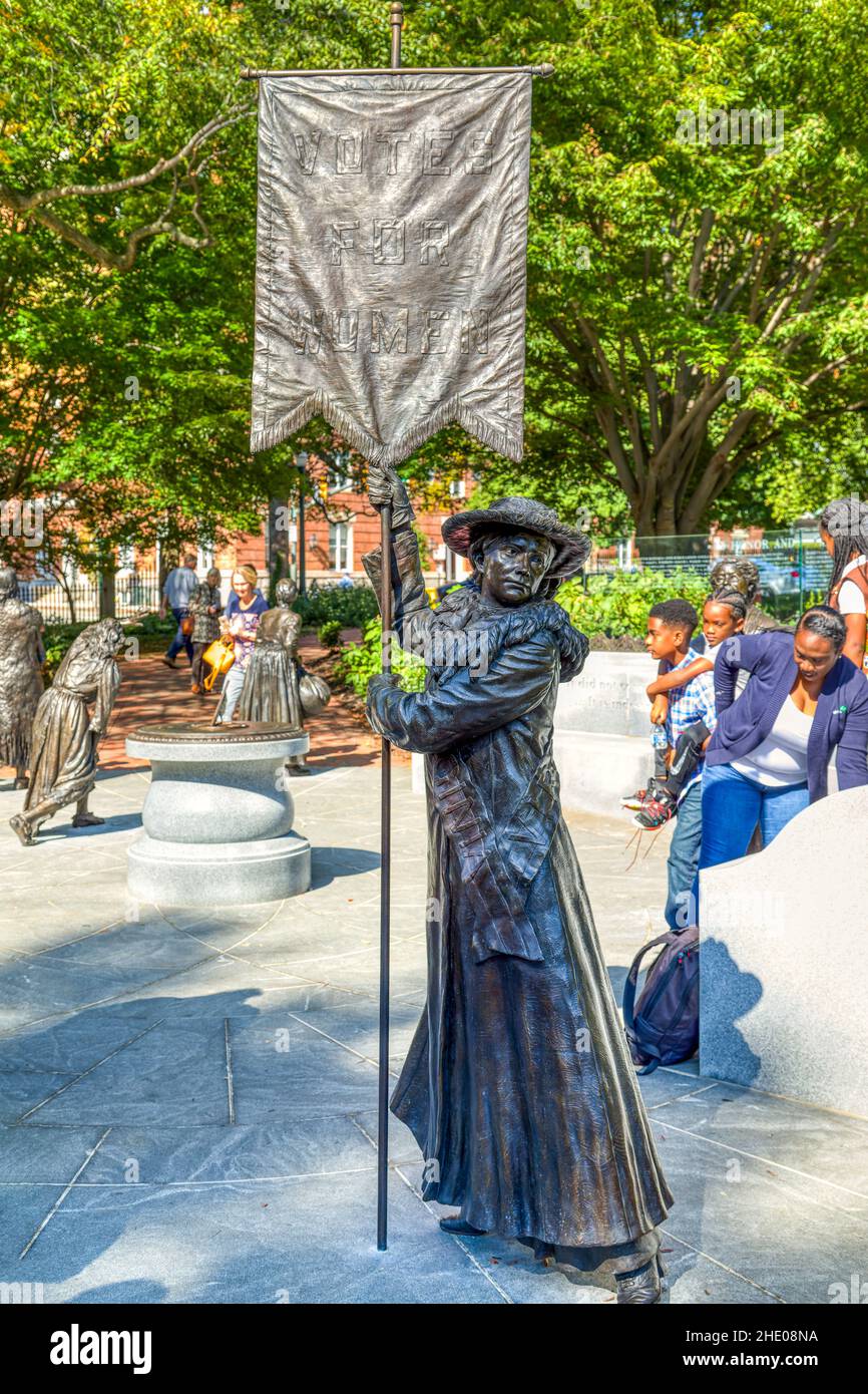 Women's suffrage statue at Virginia Capitol grounds in downtown ...