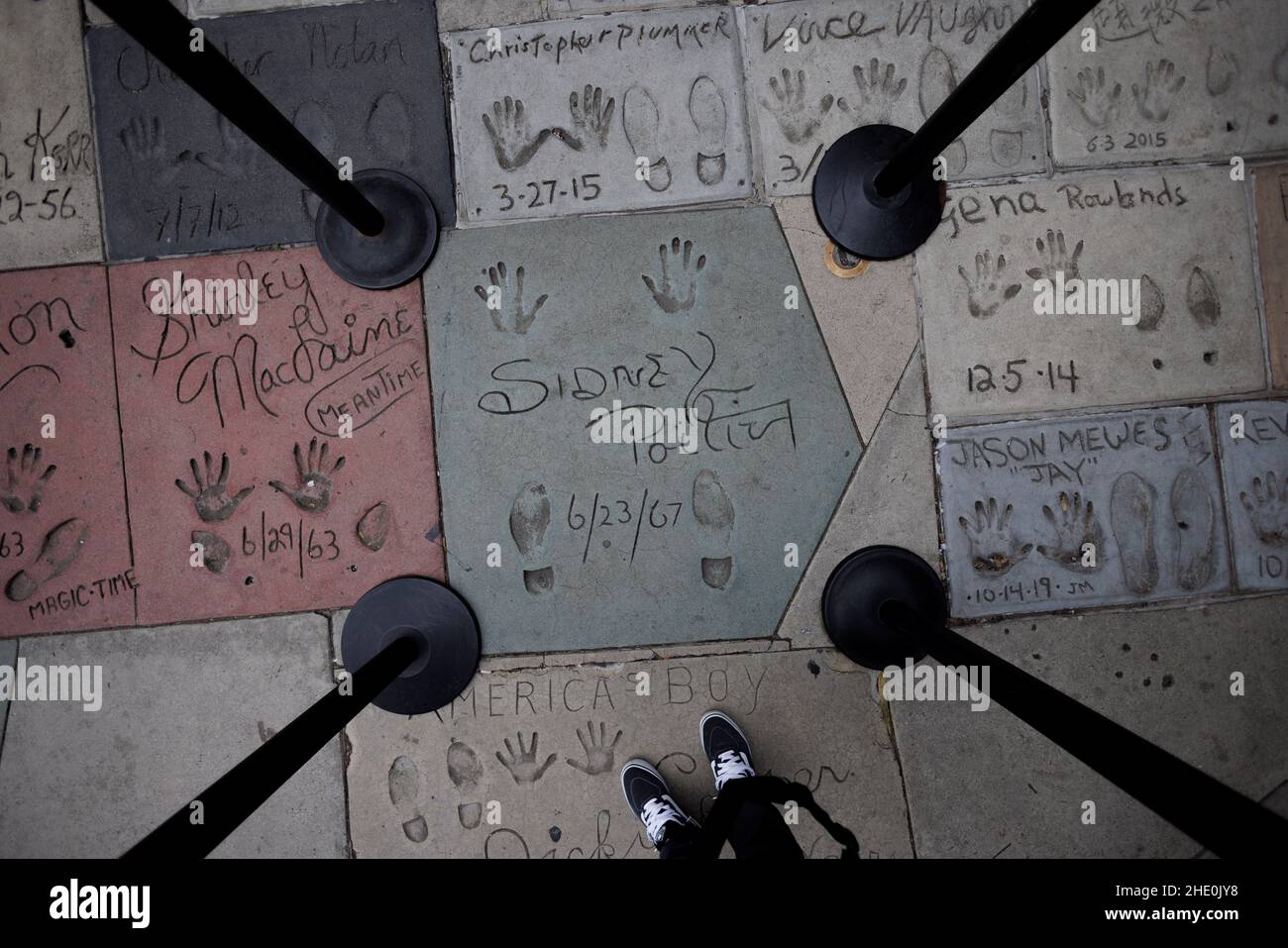 Famous hand prints hires stock photography and images Alamy