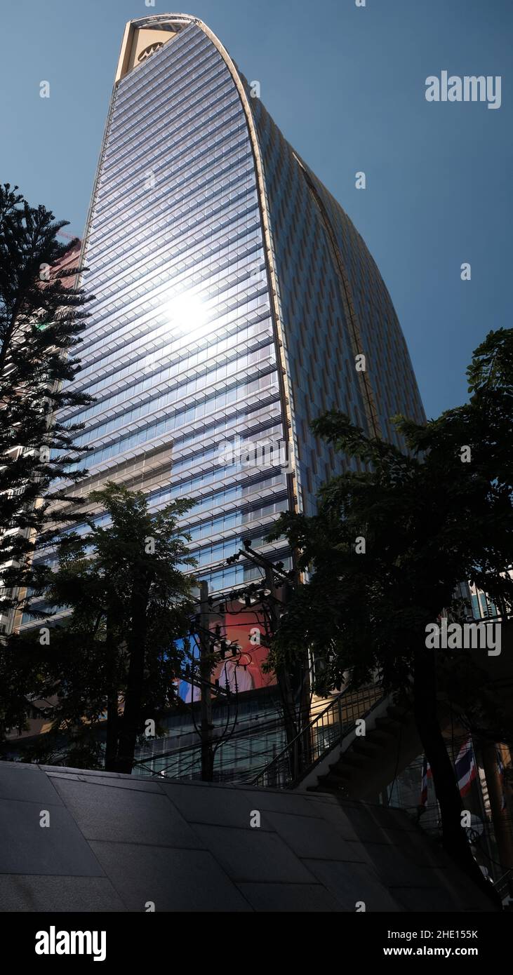 Krungsri Bank Exchange Toweraffluent Stock Photo Alamy