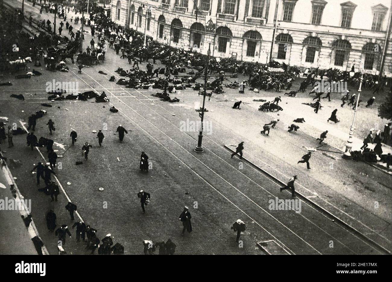 A riot on Nevsky Prsopekt in Petrograd (St Petersberg) during the Russian Revolution in 1917 Stock Photo