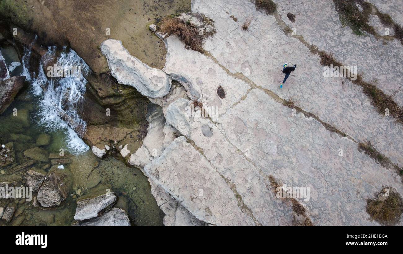 Austin, Texas, USA. 7 January, 2022. Drone pictures of Sunrise at Bull Creek, Austin. The first Friday in January brought the first freezing temperatu Stock Photo