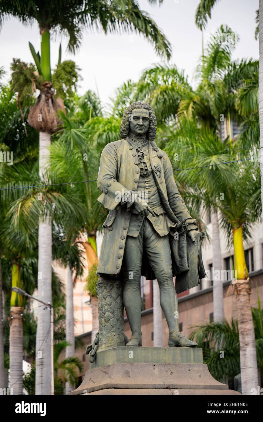 Statue of Bertrand François Mahé de Labourdonnais, former Governer