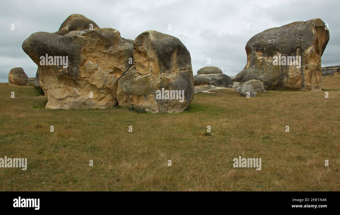 Elephant Rocks near Duntroon on South Island of New Zealand Stock Photo ...