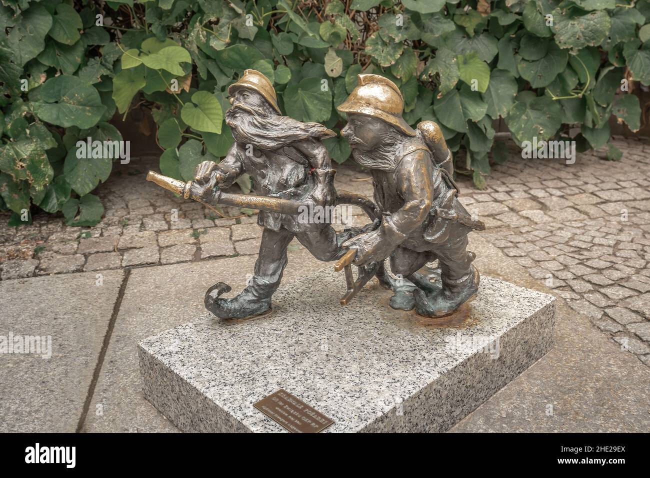 Miniature firemen hi-res stock photography and images - Alamy