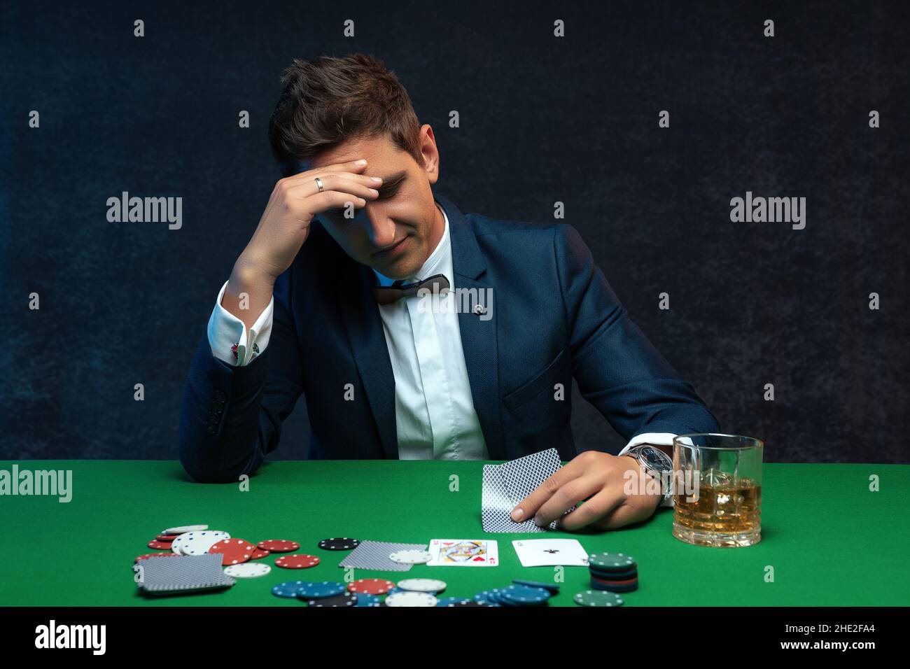 Bad poker cards hi-res stock photography and images - Alamy