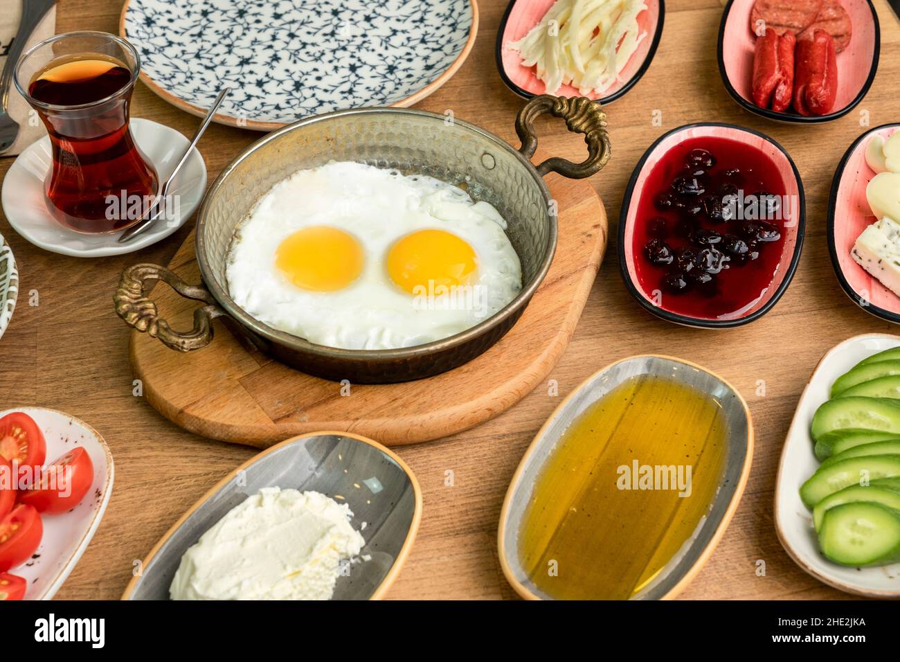 Serpme Turk Kahvaltisi Hi-res Stock Photography And Images - Alamy