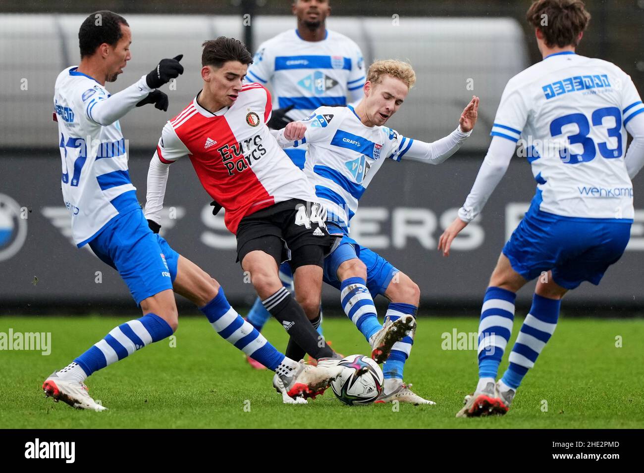 Rotterdam Ryan Koolwijk of PEC Zwolle, Omer Gunduz of Feyenoord, Dean Huiberts of PEC Zwolle