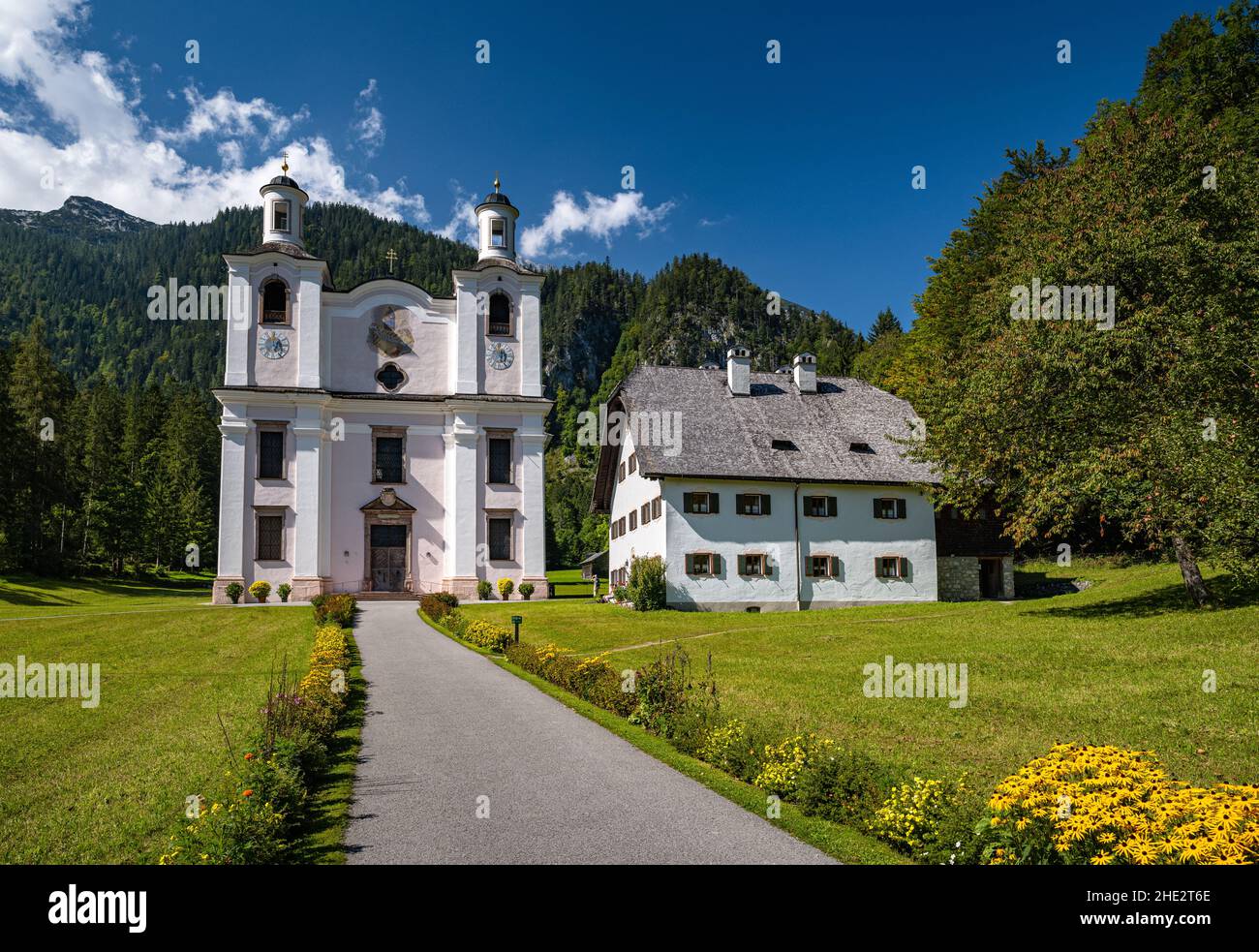 Pilgrimage church Maria Kirchental in front of the Loferer Steinberge, St.Martin bei Lofer, Salzburg, Austria, Europe Stock Photo