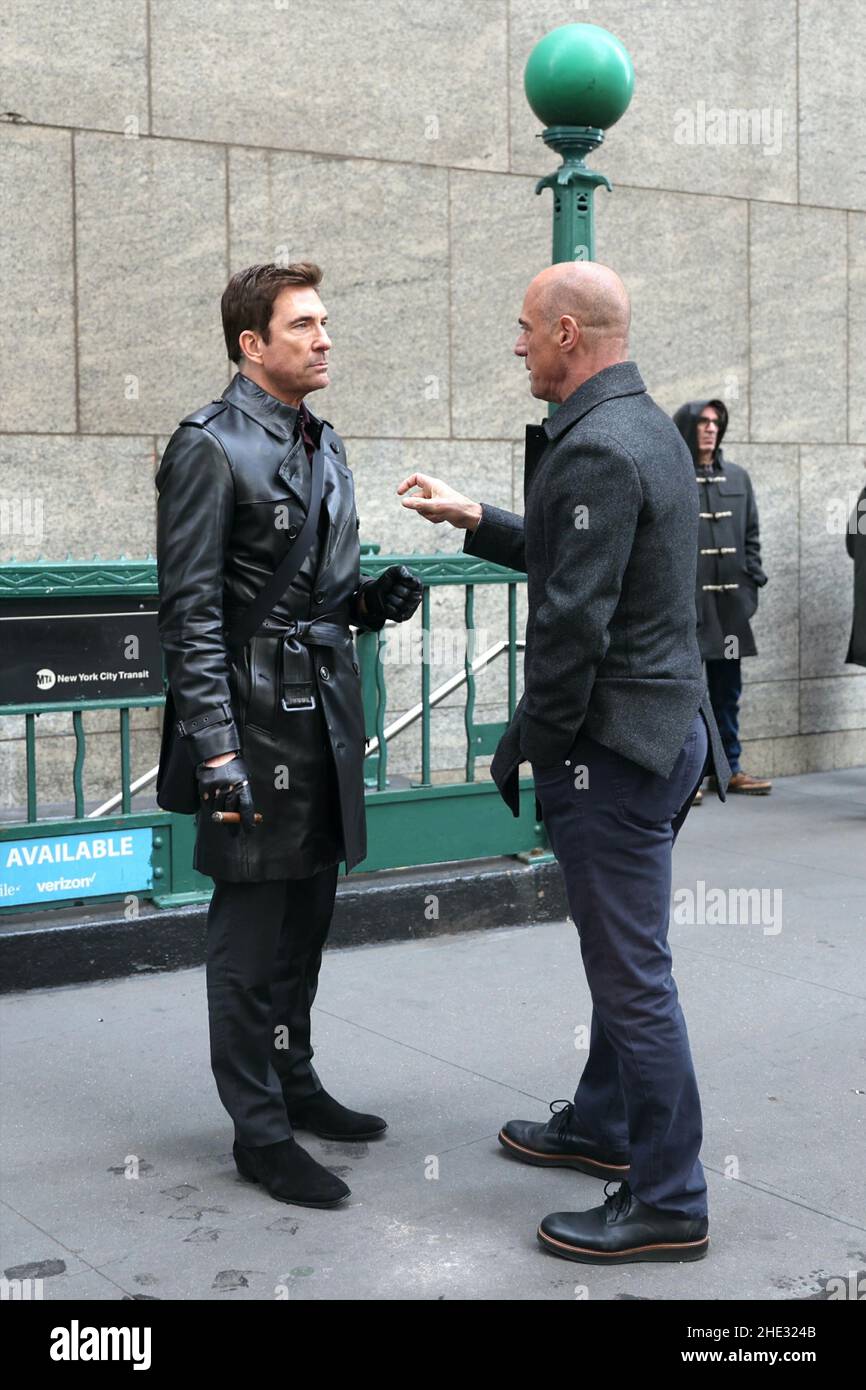 New York NY 20211201 Dylan McDermott and Christopher Meloni on set